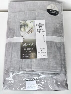 New Colordrift Saxony 60” x 140” Oblong Tablecloth Water Resistant + 12 Napkins